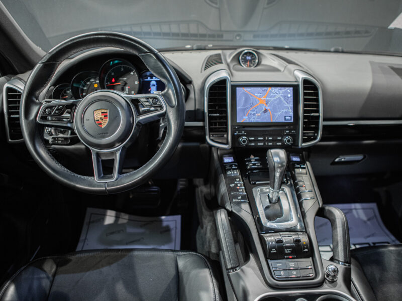 Porsche Cayenne Diesel Platinum Edition