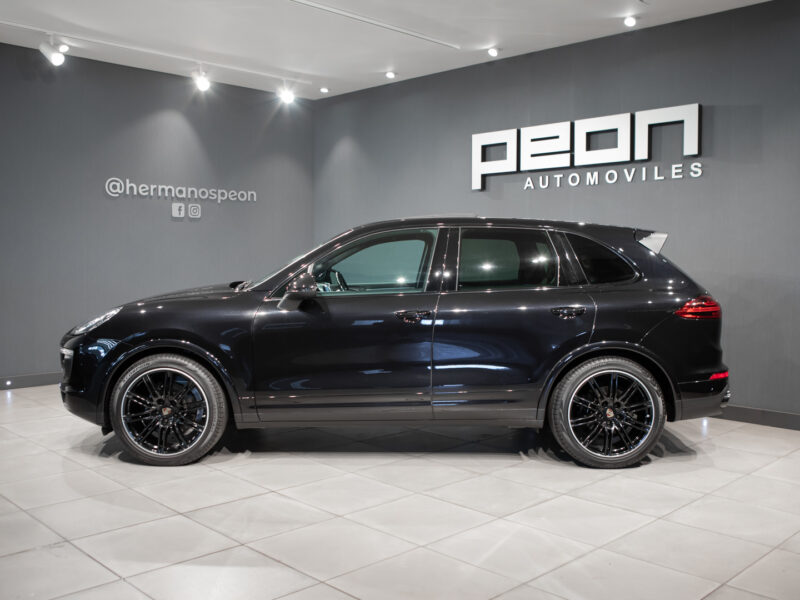 Porsche Cayenne Diesel Platinum Edition