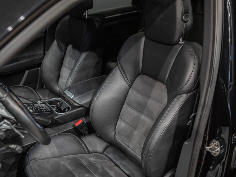 Porsche Cayenne Diesel Platinum Edition