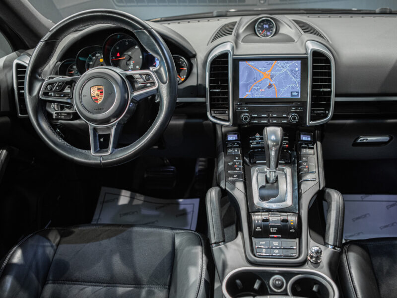 Porsche Cayenne Diesel Platinum Edition