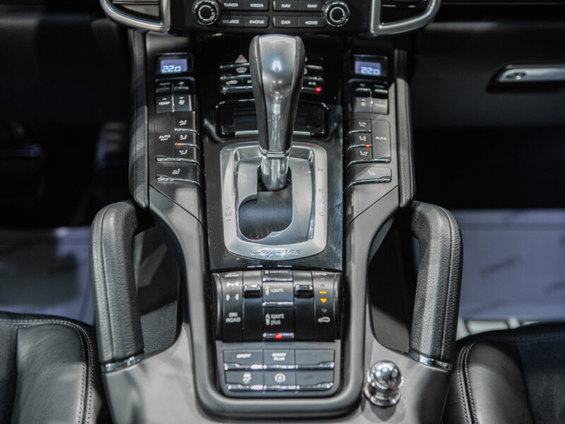 Porsche Cayenne Diesel Platinum Edition