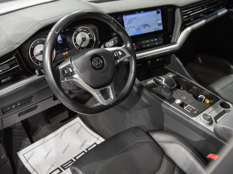 Volkswagen Touareg 3.0 TDI 4Motion