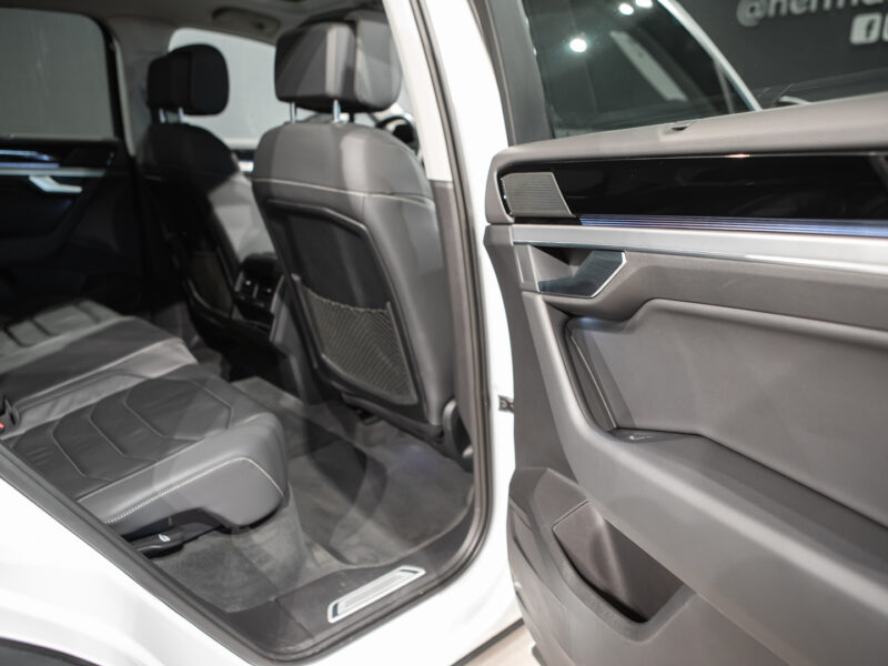 Volkswagen Touareg 3.0 TDI 4Motion