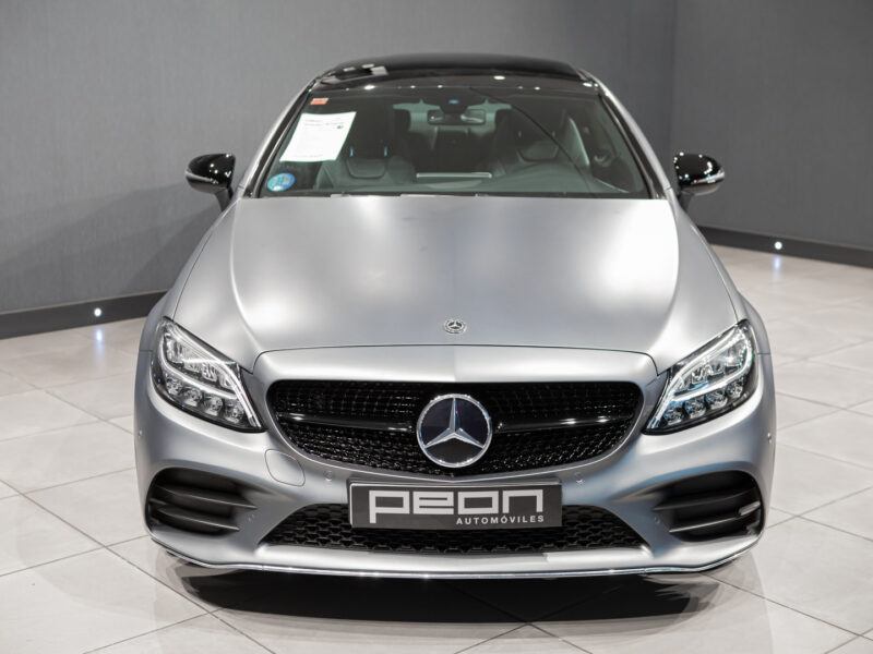 Mercedes-Benz C Coupé 200 9G AMG