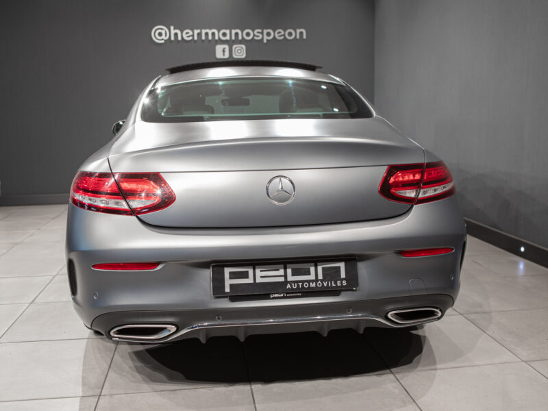 Mercedes-Benz C Coupé 200 9G AMG