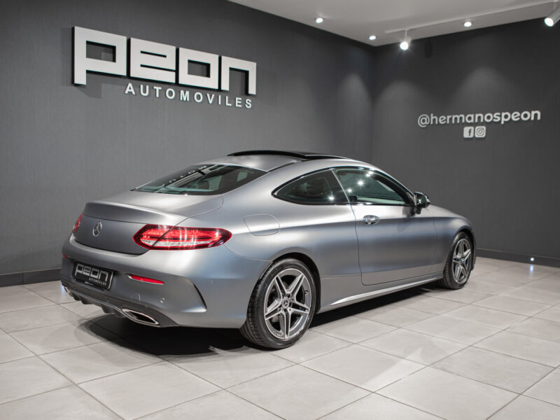 Mercedes-Benz C Coupé 200 9G AMG