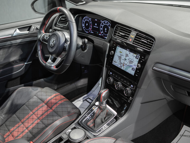 Volkswagen Golf GTI TCR 5p