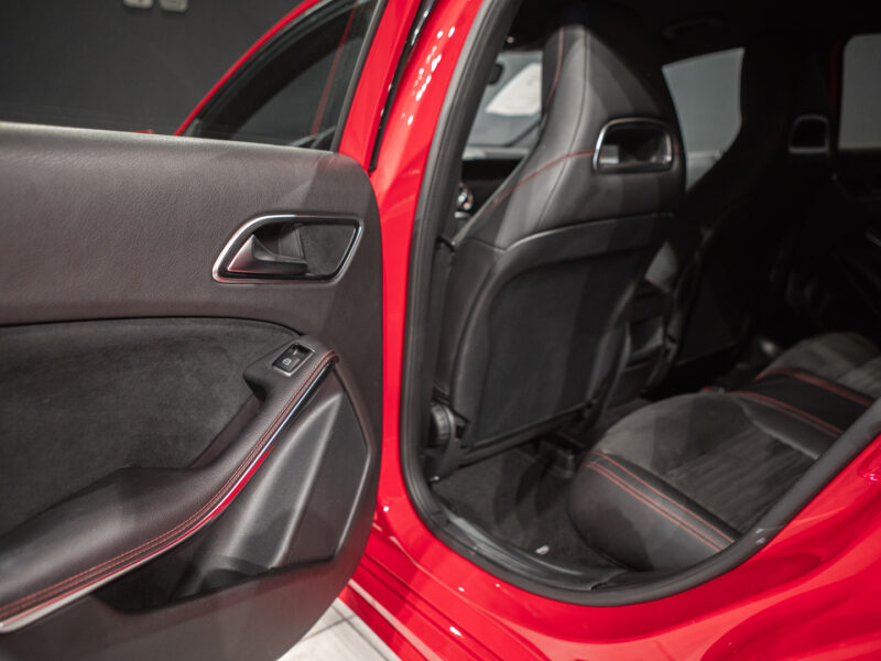 Mercedes-Benz A 200d 7G AMG