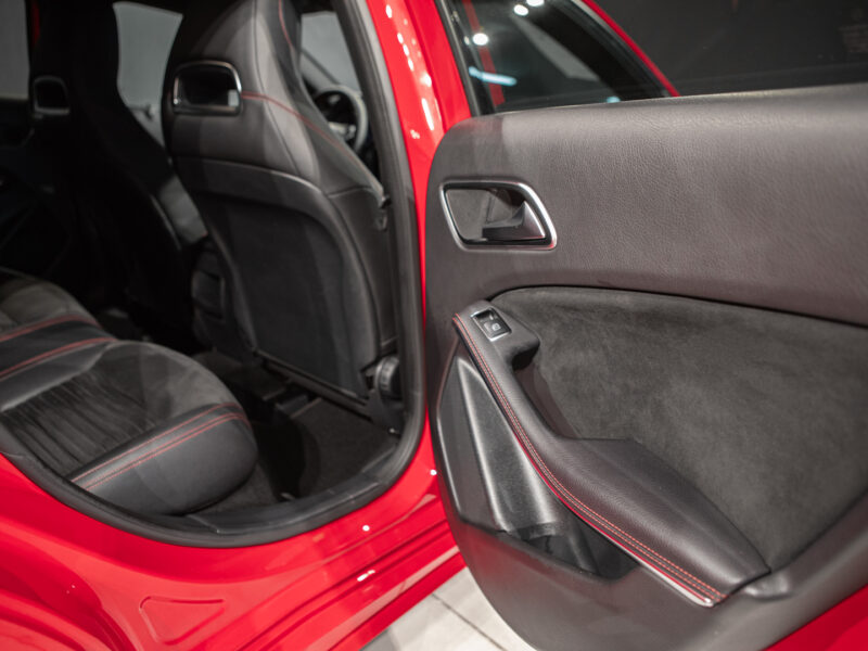 Mercedes-Benz A 200d 7G AMG