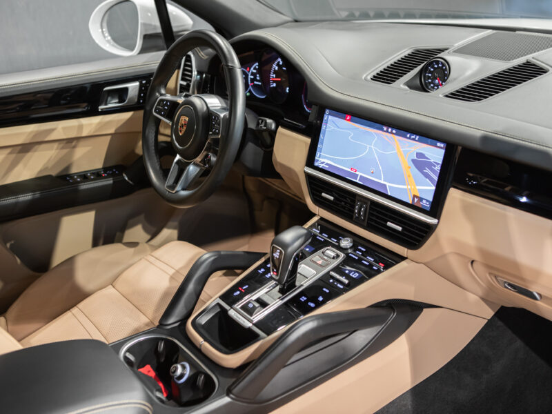 Porsche Cayenne Coupe