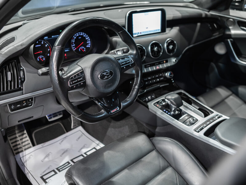 KIA Stinger 2.0 TGDI GT Line