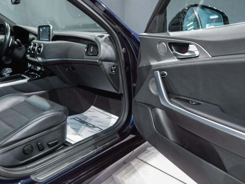 KIA Stinger 2.0 TGDI GT Line