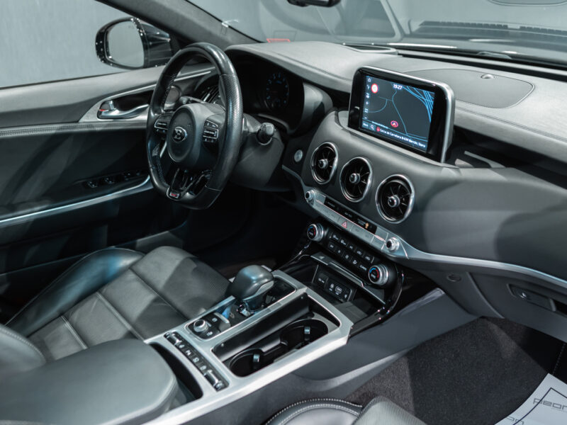 KIA Stinger 2.0 TGDI GT Line