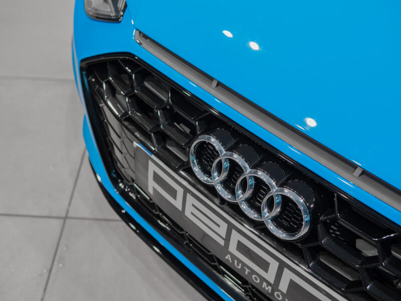 Audi A4 Avant 35 TDI Black Line S-T