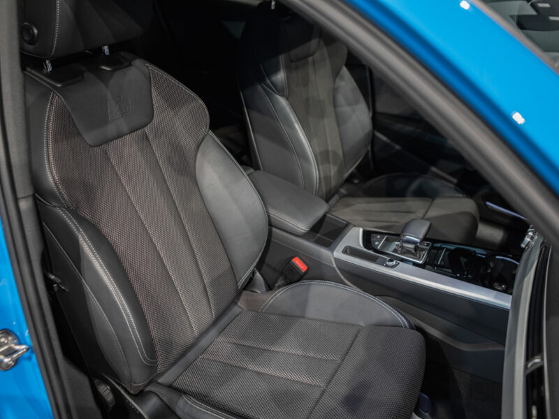 Audi A4 Avant 35 TDI Black Line S-T