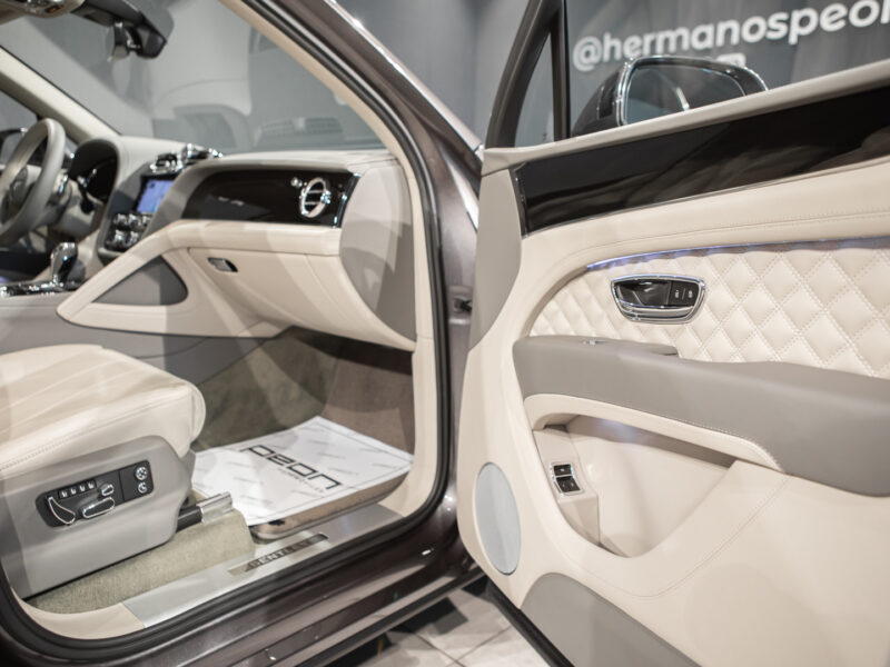 Bentley Bentayga 4.0 V8 S 4WD