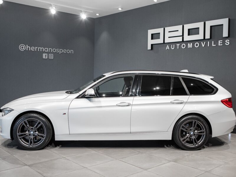 BMW 330dA Touring xDrive Sport