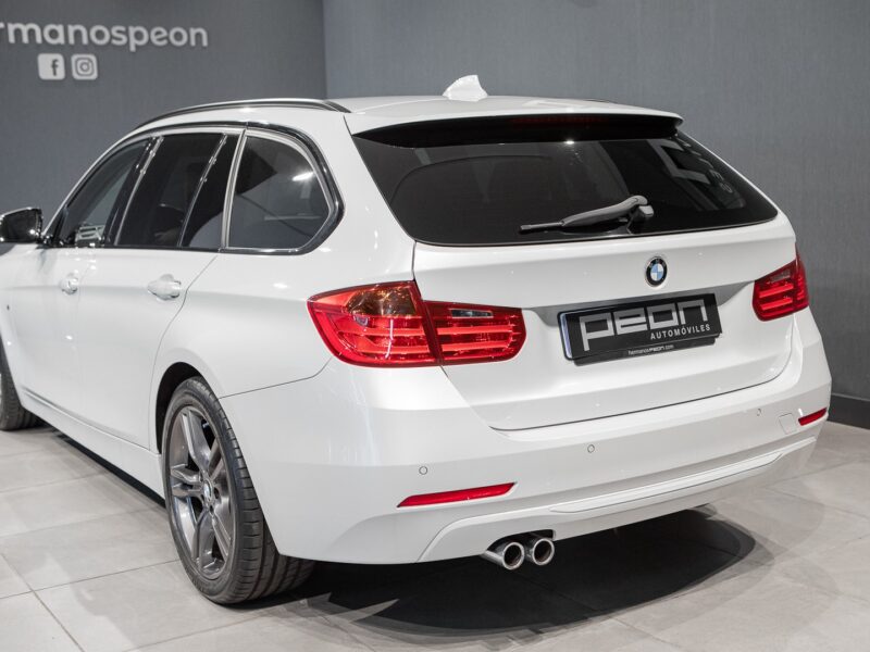 BMW 330dA Touring xDrive Sport