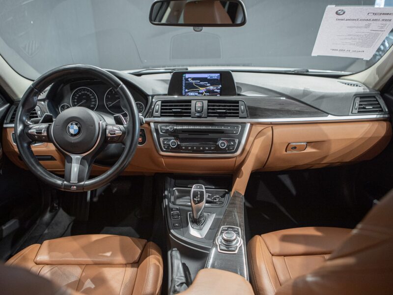 BMW 330dA Touring xDrive Sport