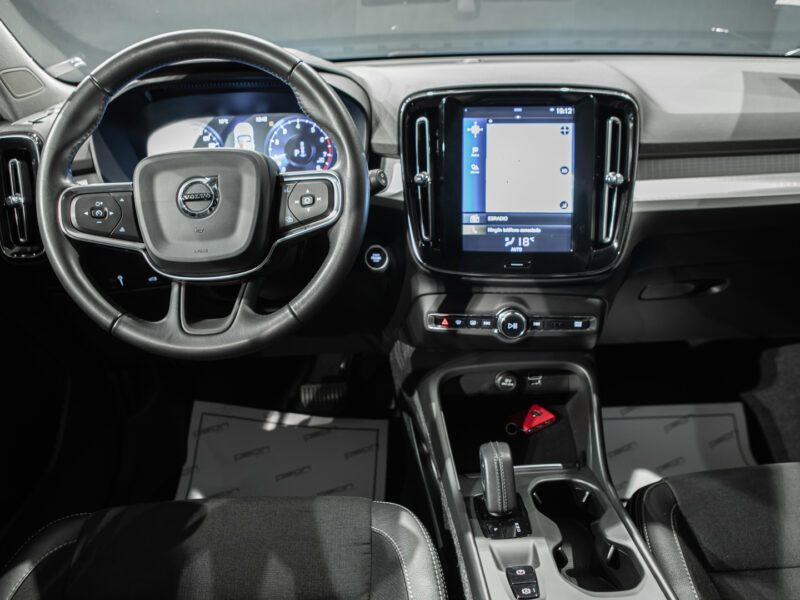 Volvo XC40 1.5 T3 Momentum Auto