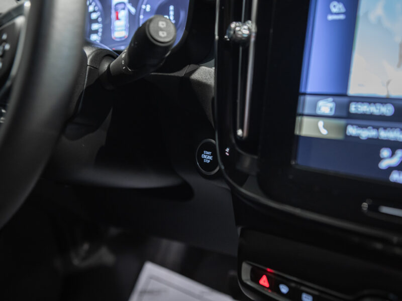 Volvo XC40 1.5 T3 Momentum Auto