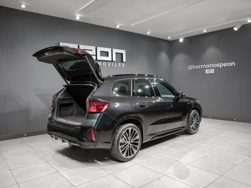 BMW X1 sDrive18d M-Sport