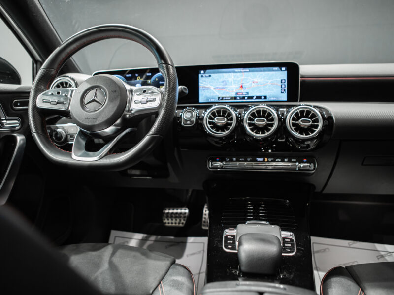 Mercedes-Benz A 200d 8G AMG