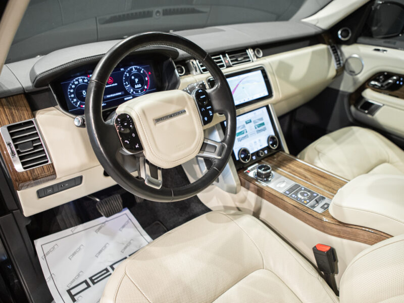 Range Rover 4.4 SDV8 Autobiography