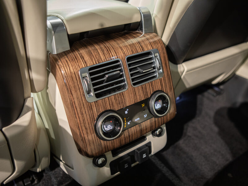 Range Rover 4.4 SDV8 Autobiography