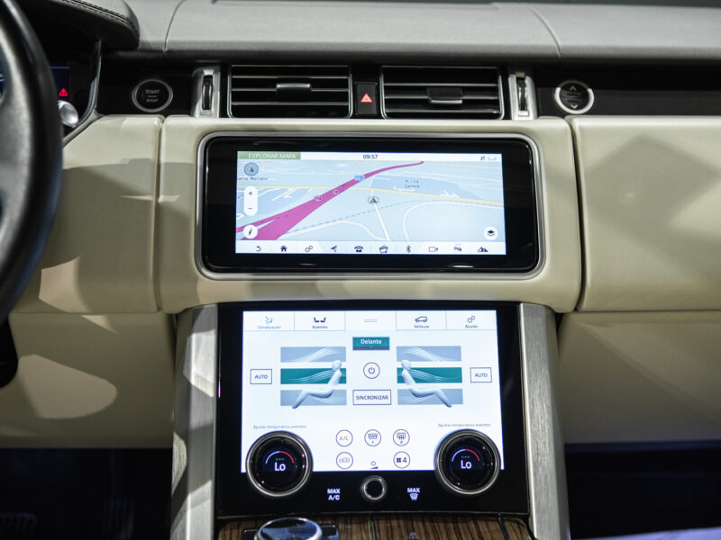 Range Rover 4.4 SDV8 Autobiography