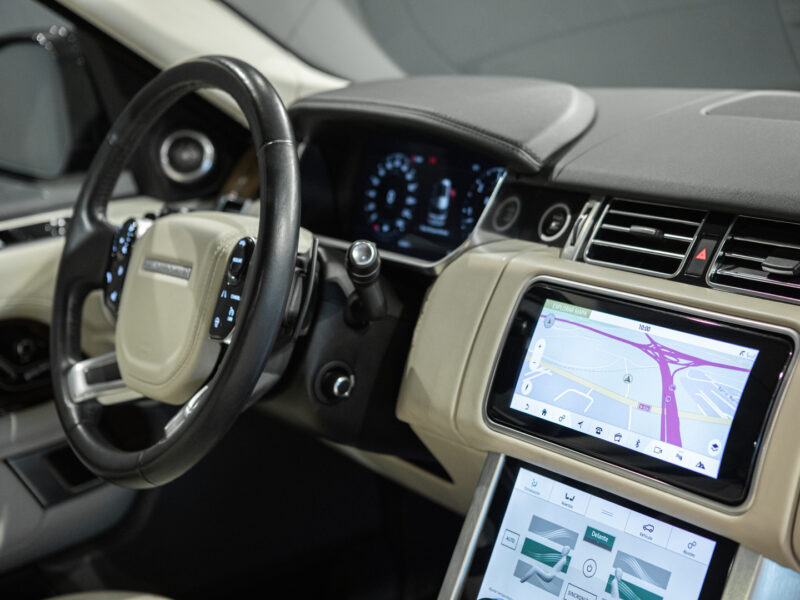 Range Rover 4.4 SDV8 Autobiography