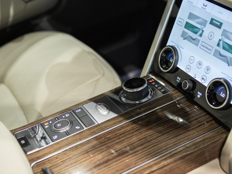 Range Rover 4.4 SDV8 Autobiography