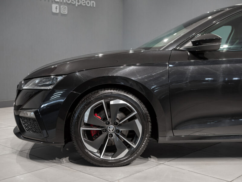 Skoda Octavia Combi 2.0 TDI RS DSG 4×4