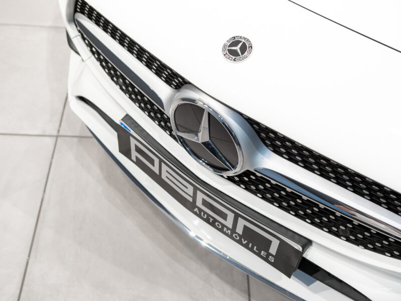 Mercedes-Benz CLA Shooting Brake 200 7G AMG