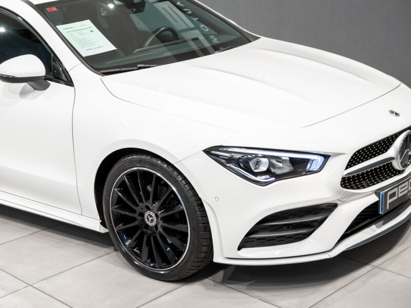 Mercedes-Benz CLA Shooting Brake 200 7G AMG