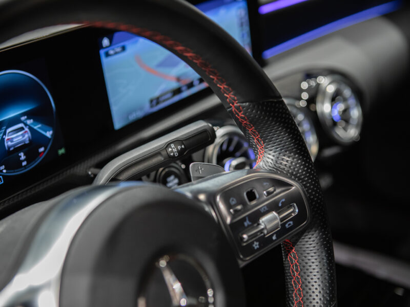 Mercedes-Benz CLA Shooting Brake 200 7G AMG