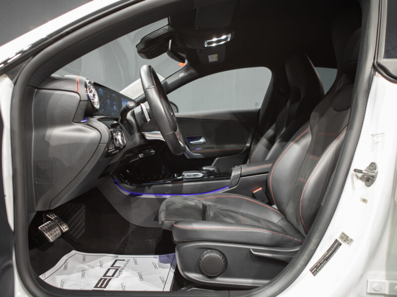 Mercedes-Benz CLA Shooting Brake 200 7G AMG