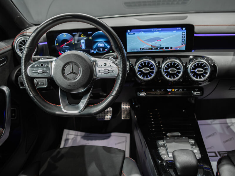 Mercedes-Benz CLA Shooting Brake 200 7G AMG