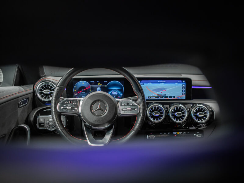 Mercedes-Benz CLA Shooting Brake 200 7G AMG