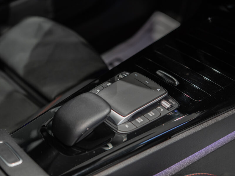 Mercedes-Benz CLA Shooting Brake 200 7G AMG