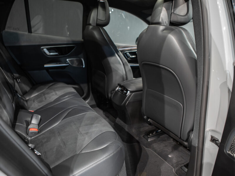 Mercedes-Benz EQE SUV 350+ AMG