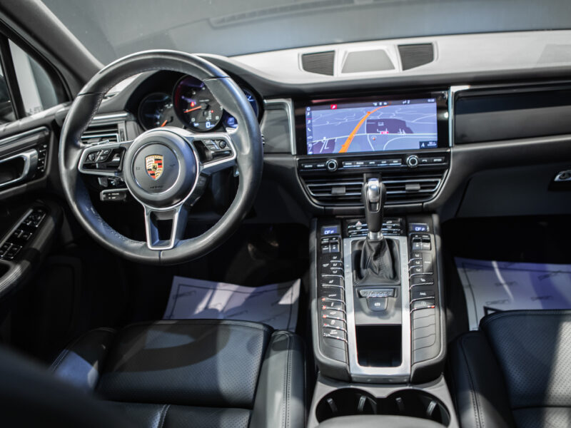 Porsche Macan 5p
