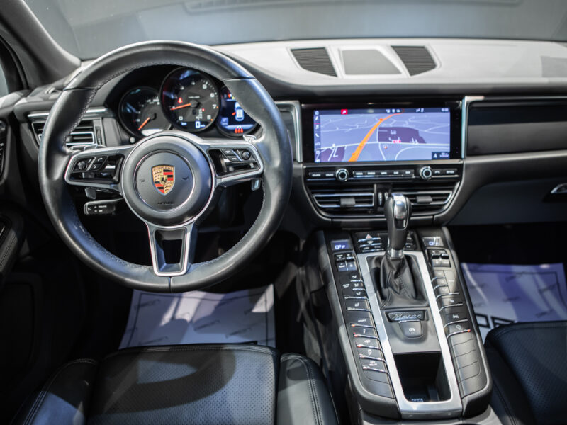 Porsche Macan 5p