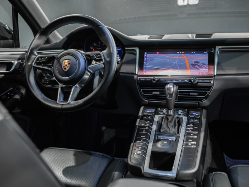 Porsche Macan 5p