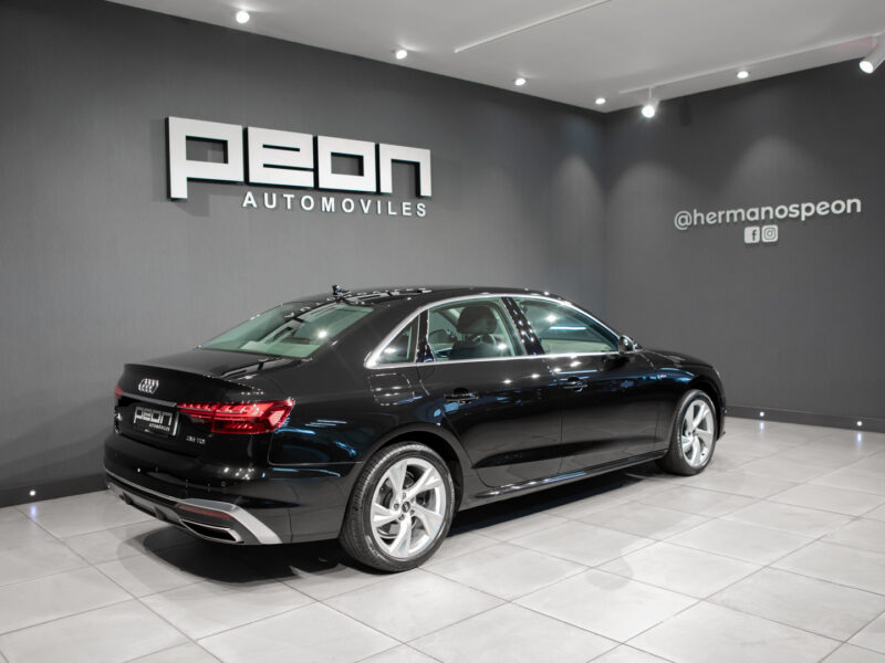 Audi A4 35 TDI S-Line S-Tronic