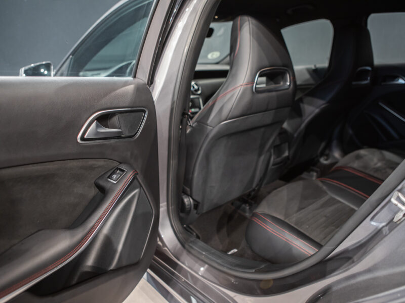 Mercedes-Benz A 200d 7G AMG