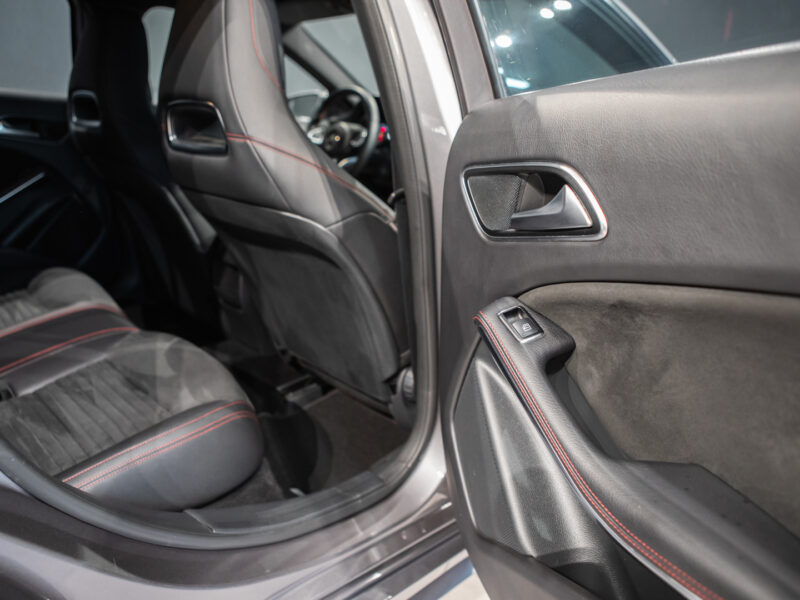 Mercedes-Benz A 200d 7G AMG