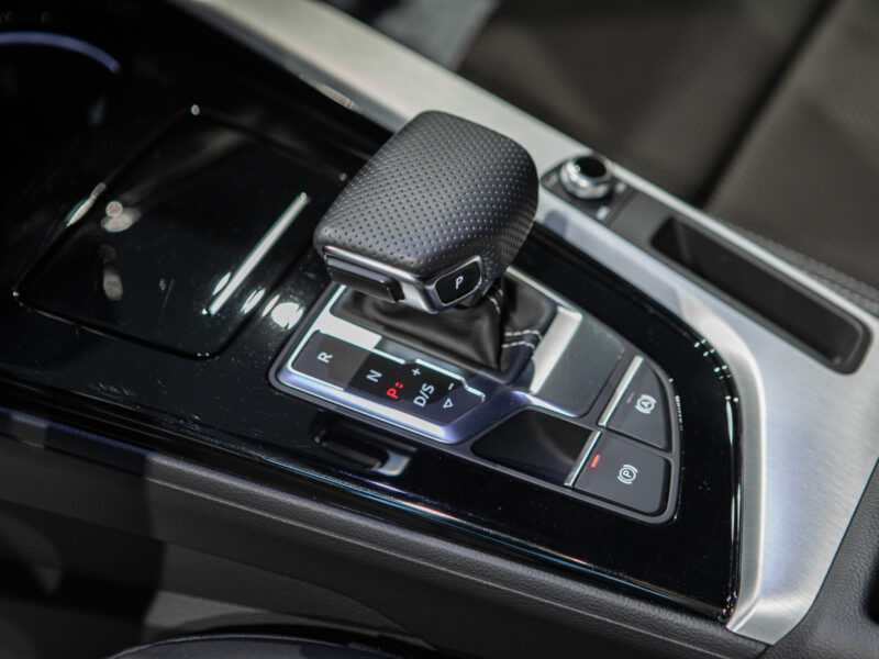 Audi A4 Avant 35 TDI Black Line S-T