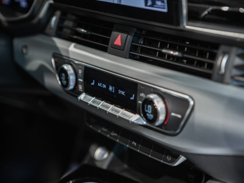 Audi A4 Avant 35 TDI Black Line S-T