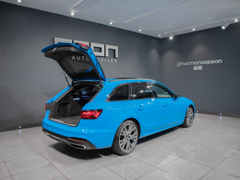 Audi A4 Avant 35 TDI Black Line S-T